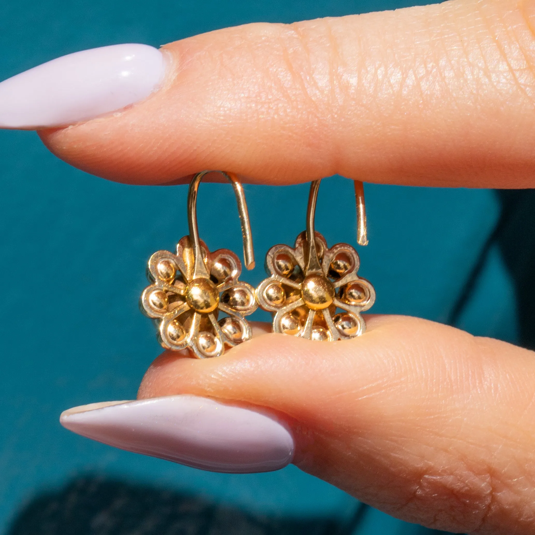 9ct Gold Flower Earrings