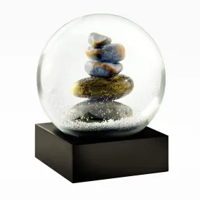 Cairn Snow Globe