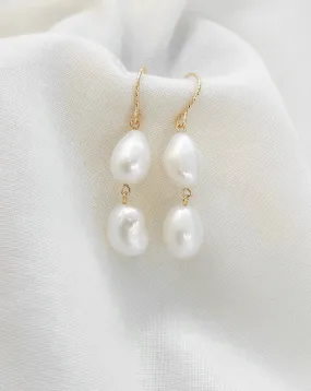 Elisse Double Pearl Hooks